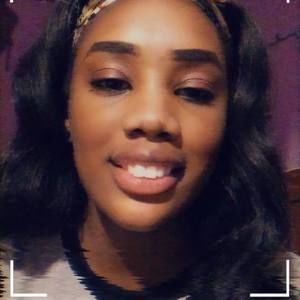 Meet your Posher, Bee